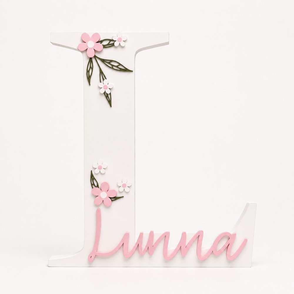 Floral letter L name sign Lunna